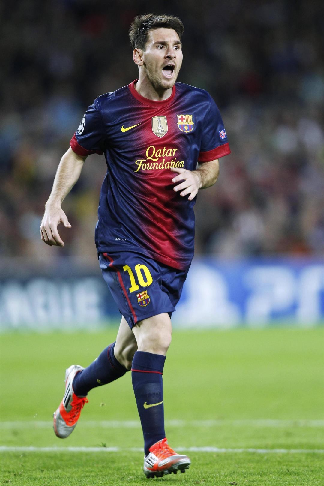 老来俏！曼城功勋中场巨星今夏自由身离队，引得意甲两大豪强疯抢