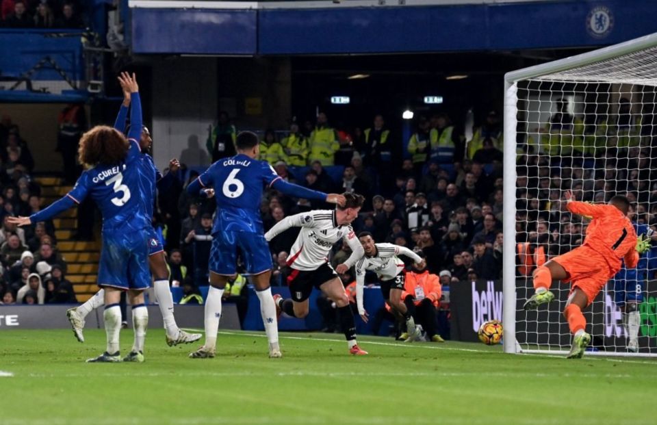 CBA疯狂一夜！继伟完美首秀，张宁霸气复仇