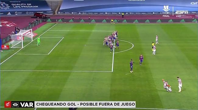 意甲-魔笛送助攻米兰2-0莱切获首胜