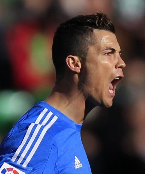 花都：引入“豪门”俱乐部 打造电竞文旅目的地 ｜ 营商环境优无止境 求真务实干字当头